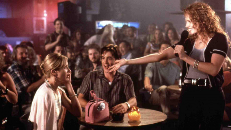   Mein bester Freund's Wedding Kimmy (Cameron Diaz,l), Michael (Dermot Mulroney) and Julianne (Julia Roberts)