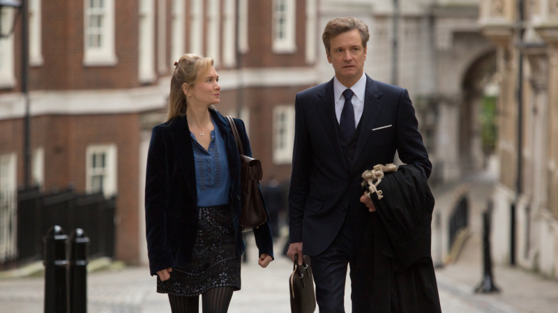   Colin Firth รับบทเป็น Mark Darcy และ Renée Zellweger รับบทเป็น Bridget Jones ใน Bridget Jones' Baby