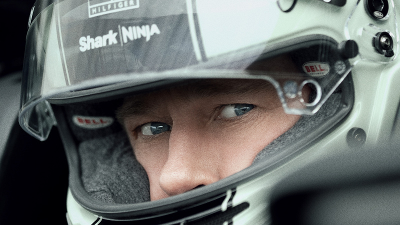   Brad Pitt v F1