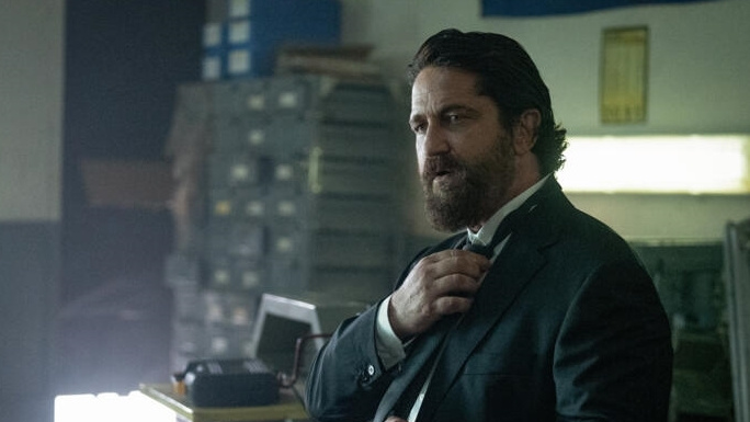   Gerard Butler vo filme Den of Thieves 2: Pantera