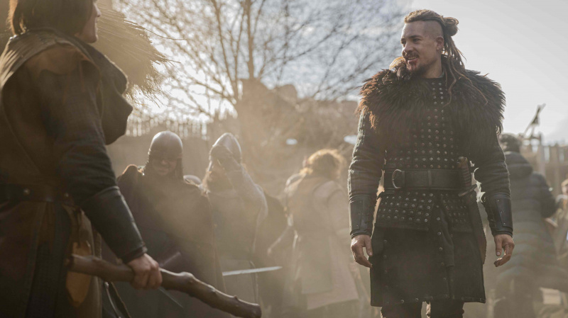   Alexander Dreymon vo filme Posledné kráľovstvo: Sedem kráľov musí zomrieť