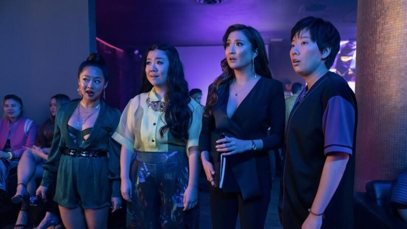   Joy Ride'da Stephanie Hsu, Sherry Cola, Ashley Park ve Sabrina Wu