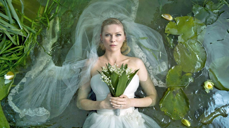   Η Kirsten Dunst στο Melancholia