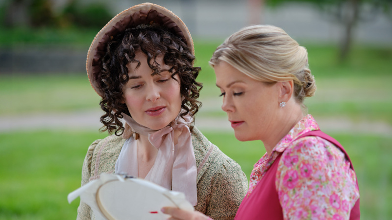 Aşık ve Jane'de Kendra Anderson, Alison Sweeney