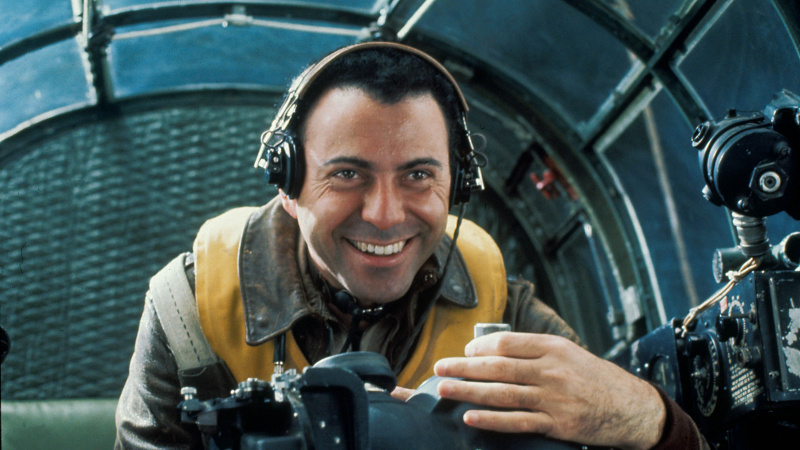   Catch-22'de Alan Arkin
