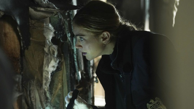 Emily Wickersham NCIS Sezon 18 Odcinek 15 Biskup