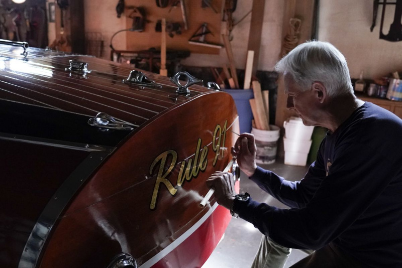 NCIS Mark Harmon Stagione 18 Finale Gibbs Boat Basement