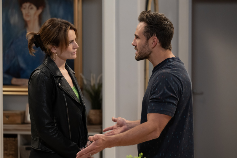   Neighbors spojlerji, Nicolette Stone, Aaron Brennan
