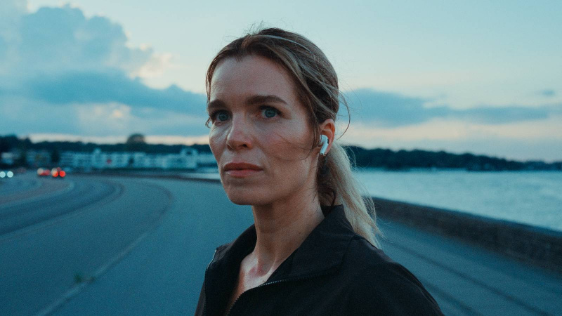   Мари Бах Хансен в Netflix's Secrets We Keep.