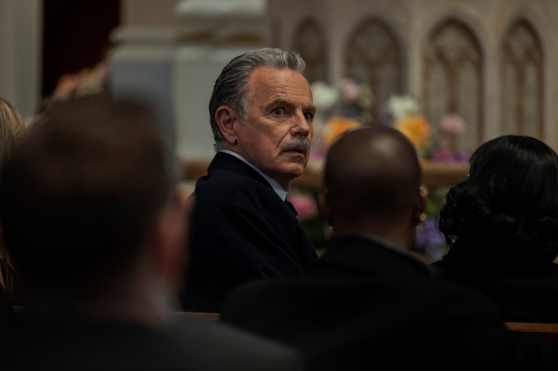   Bruce Greenwood ως Roderick Usher