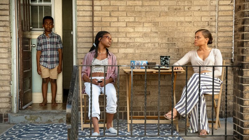   Anthony B Jenkins, Demi Singleton și Andra Day în The Deliverance