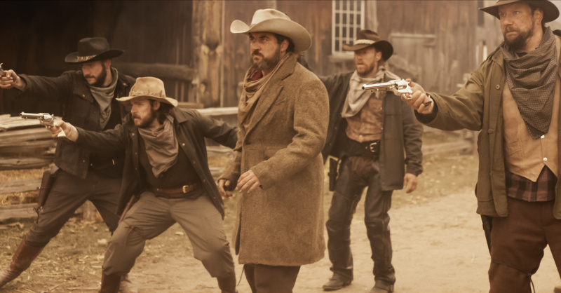 ชอบเอกสาร Wyatt Earp ของ Netflix ไหม? ภาพยนตร์และรายการอีก 6 เรื่องเกี่ยวกับ Gunfight ที่ O.K. จับกุม