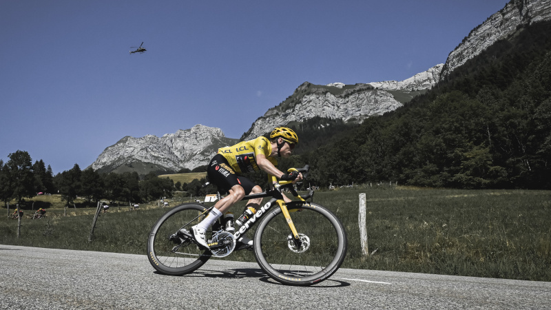   Кадър от Tour de France: Unchained сезон 2