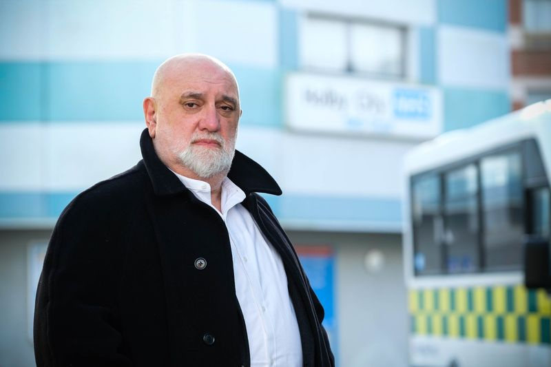 Esimene pilk: Aleksei Sayle on Levi külalistähte