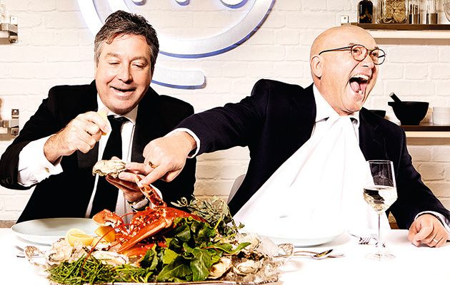 Ο Gregg Wallace και ο John Torode επιστρέφουν στα κεντρικά γραφεία του MasterChef καθώς ξεκινά η 14η σειρά.