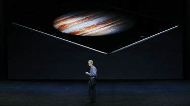 iPad Pro proti Surface Pro 4: Apple se bori proti Microsoftu v bitki tablic