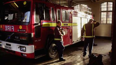 Hvorfor er Londons brandvæsen 'et af de værste'?