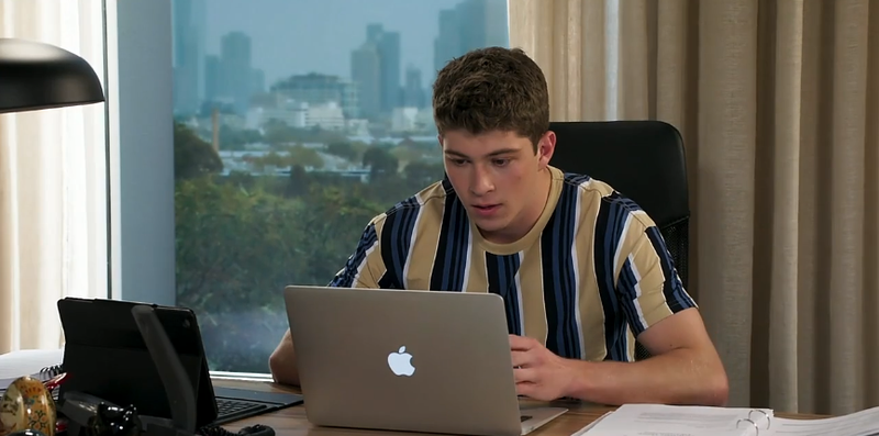 Naabrid Hendrix Greyson