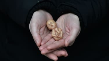 Hvordan coronavirus ændrede britisk abortlov - kort fortalt