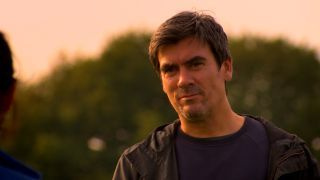Fans de Emmerdale sin palabras al descubrir la edad REAL de Cain Dingle