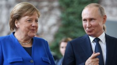 Angela Merkel și Vladimir Putin în 2020