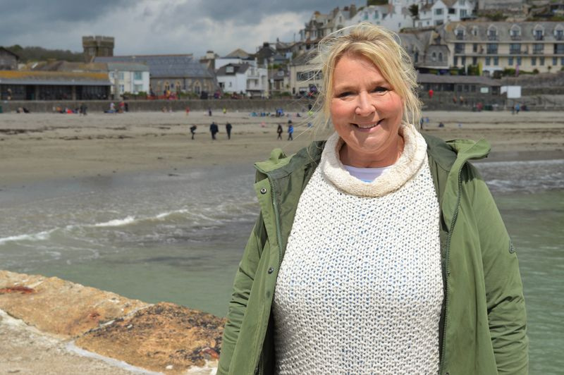 TV Tonight Fern Britton explora el condado de Cornualles.