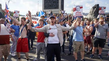 Dlaczego Tommy Robinson został zablokowany na Instagramie