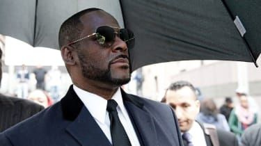 Prečo verdikt o zneužití R. Kelly trval tak dlho?