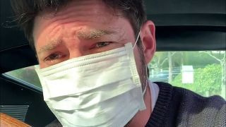 Karl Urban ja Billy Butcher tahavad lihtsalt maski kanda. Väga palun.