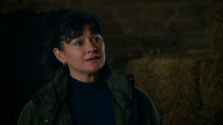 Moira îl roagă pe Cain în Emmerdale