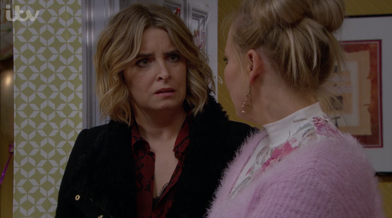 Φιλανθρωπία. Η Vanessa και η Tracy στο Emmerdale ITV