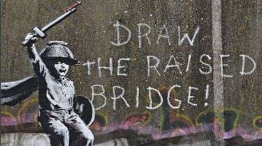Vernielde Hull Banksy gered door glazenwasser