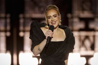 Πώς να παρακολουθήσετε το 'Adele: The BBC Sessions' διαδικτυακά οπουδήποτε στον κόσμο