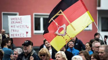 Vai Vācijas demokrātija brūk pie vīlēm?