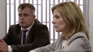 Coronation Streeti fännid märkavad täna õhtul Steve'i ja Leanne'i stseenide ajal midagi kummalist