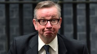Gove atakuje system prawny „nieudolnych” bezbronnych ofiar