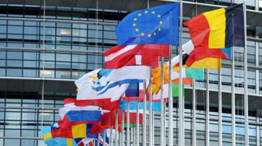 Steaguri în afara Parlamentului European