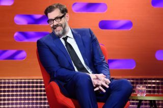 Richard Osman avslører DENNE overraskelsen Quality Street er landets favorittfest