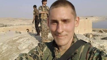 Brite som kjemper mot IS i Syria 'skjøt seg selv for å unngå fange'