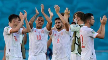 Spania sărbătorește victoria cu 5-0 în fața Slovaciei în grupa E a Euro 2020