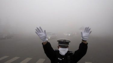 Čínská válka proti znečištění: jak mohou vyčistit smog?