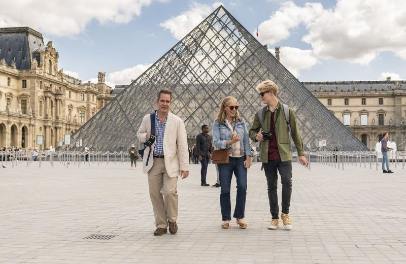 Me BBC1 Tom Hollander Pariisissa