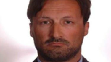 Mark Acklom: wie is de meest gezochte oplichter van het VK en wat deed hij?