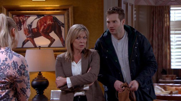 Kim, Jamie und Tracy in Emmerdale
