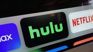 Hulu With Live TV primește suita de canale ViacomCBS
