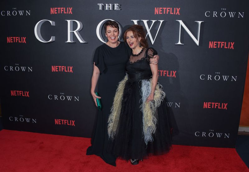 Olivia Colman e Tobias Menzies como a rainha e o príncipe Philip na terceira temporada de The Crown
