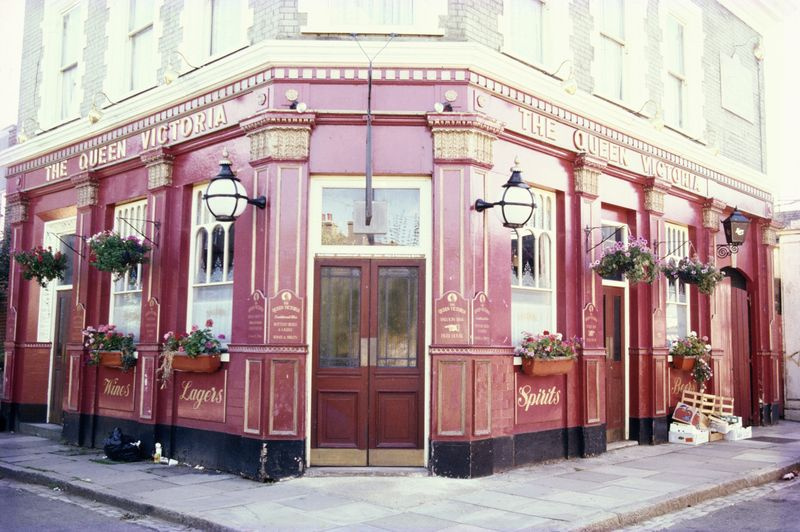 Regina Vic EastEnders