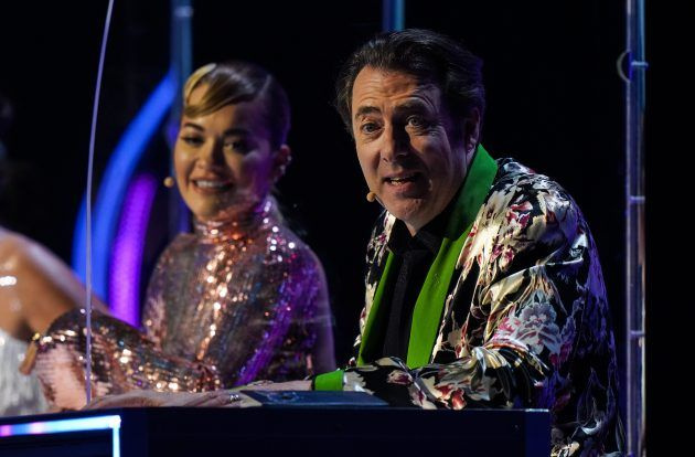 Stasera in TV Il cantante mascherato