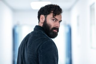 Aidan Turner näyttelee uutta ITV-trilleriä The Suspect