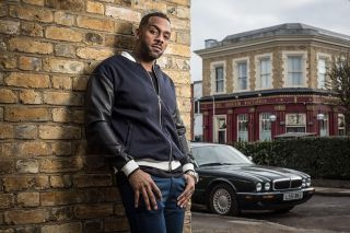 'EastEnders'-fanit vakuuttuivat siitä, että Vincent ei ole kuollut viimeisimmän järkytyskäänteen jälkeen